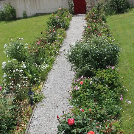 La Tremouchere Bed & Breakfast